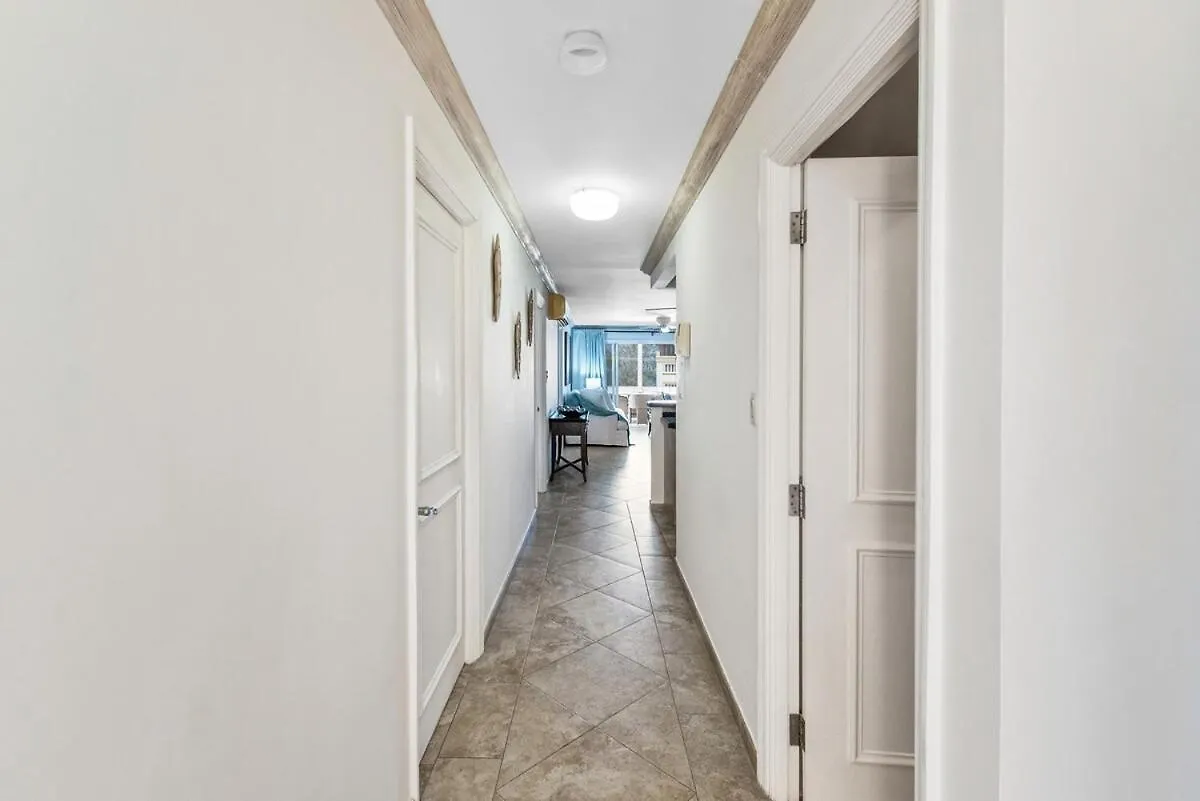 401 Terraces Ocean View Penthouse Apartman Christ Church 0*,